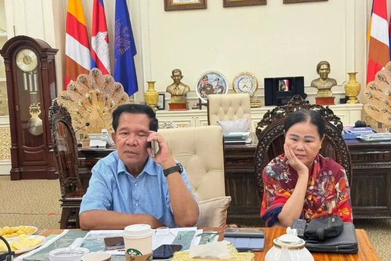 被俘的柬埔寨士兵舒服日子可能要到头了。据报道，柬埔寨首相洪玛奈首相和他的团队正在