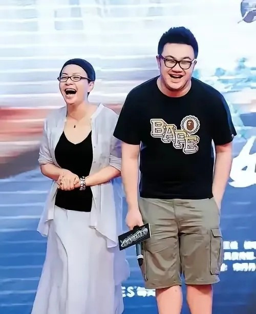 巴图孩子跟宋姓引热议











这瓜真是让人目瞪口呆！宋丹丹和英达2