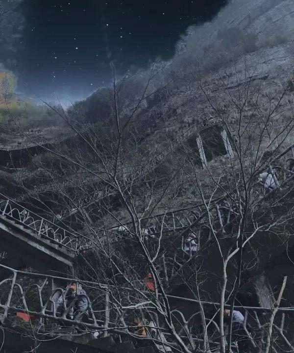 生活在这个世界上，每天风风火火，不停地工作，不懈地拼搏，很累很辛苦。不过，再苦也