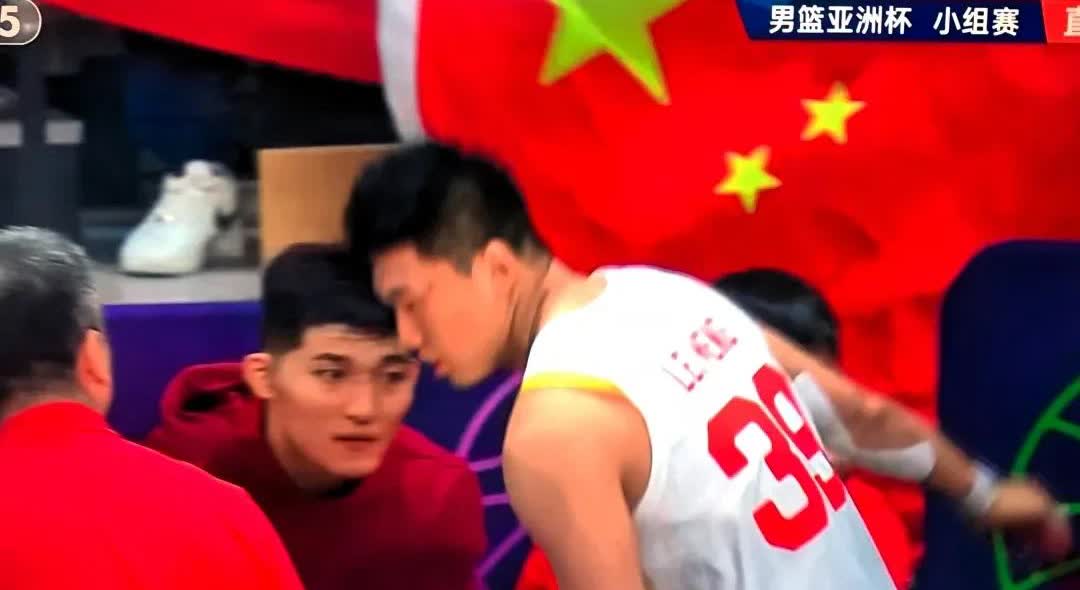 恕我直言不讳，中国男篮太强大，亚洲杯对阵约旦，对手不够打的，开局22-5全场碾压