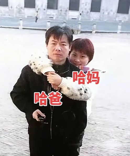 瑾汐寻亲成功后热度居高不下，网友堪称“人肉考据天团”疯狂发力！

先是跨省挖到福