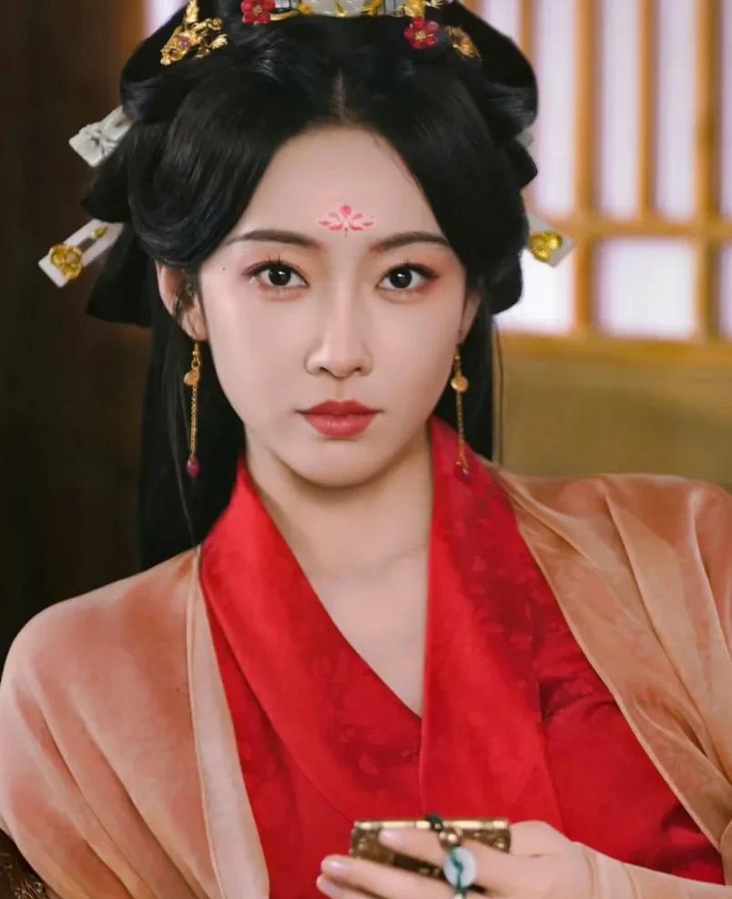 宣璐这么做实在太不聪明了
硬刚《无限超越班》节目组本质上是没错的，但是表达可以再
