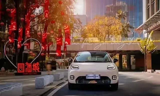 中国6大电池生产商：
1、宁德时代——市场占有率 36.8%
2、比亚迪——市场