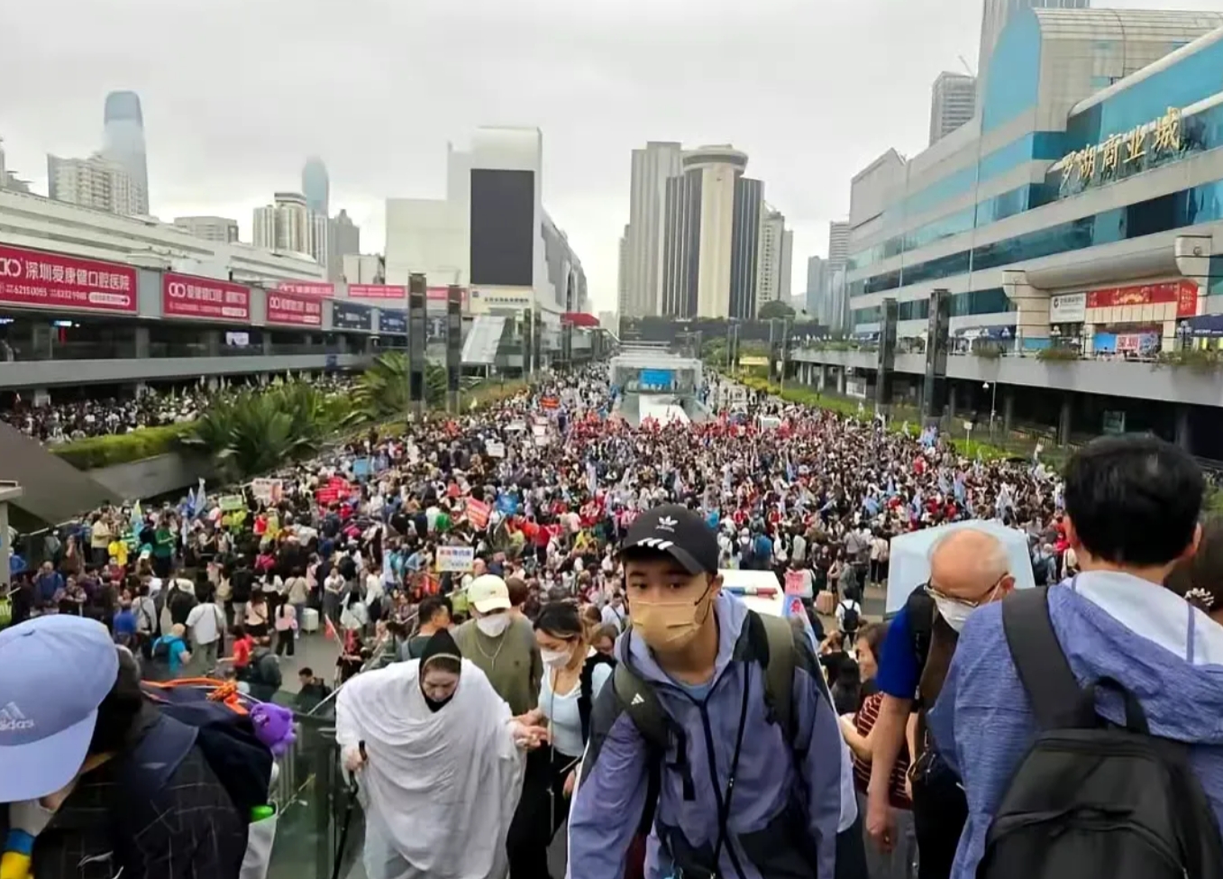浙江居然也开始被内卷了！温州某小厂家生产的棉芯，给客户的价格7.2块，河北的家庭