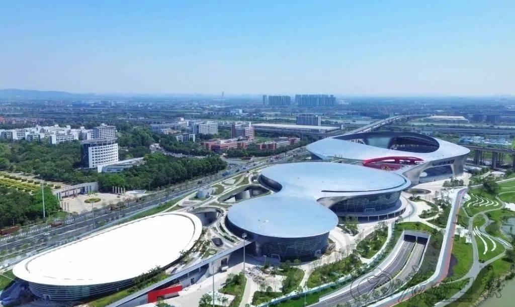 2025女排锦标赛即将开启，卫冕冠军天津女排赛程排定，江苏女排卫亚征程困难重重