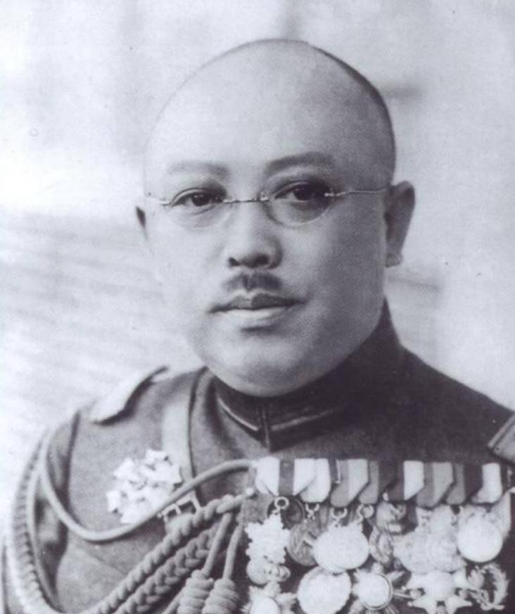 1918年，唐继尧设局诱骗庾恩旸妻钱秀芳。



那年，权倾一方的唐继尧，利用家