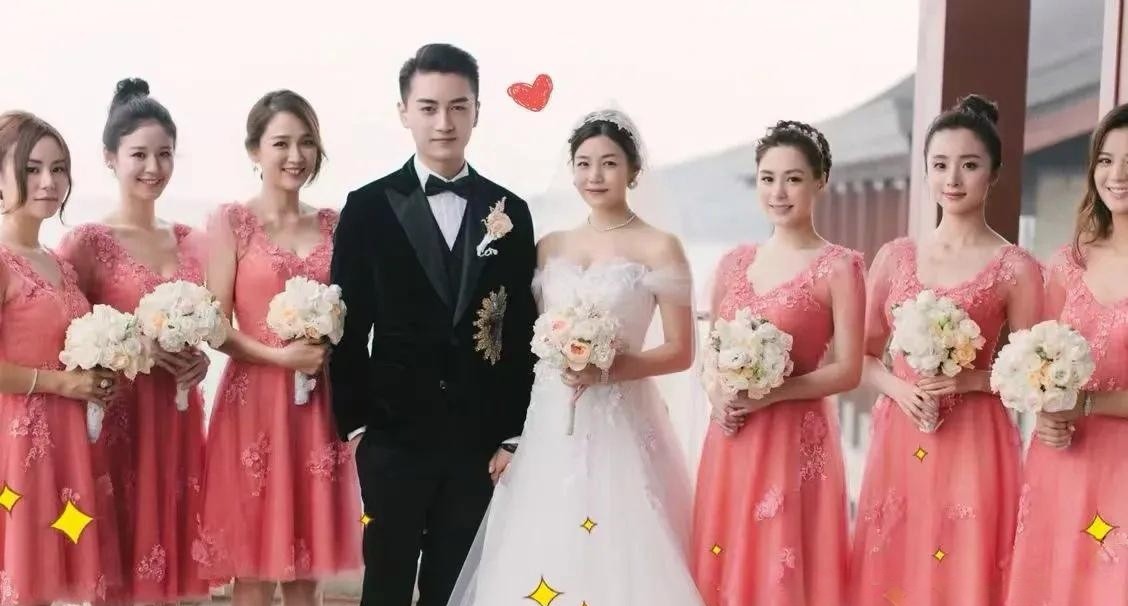陈晓陈妍希婚礼旧照引热议！伴娘站位有点迷... 当年双陈婚礼上这张合影藏着小细节