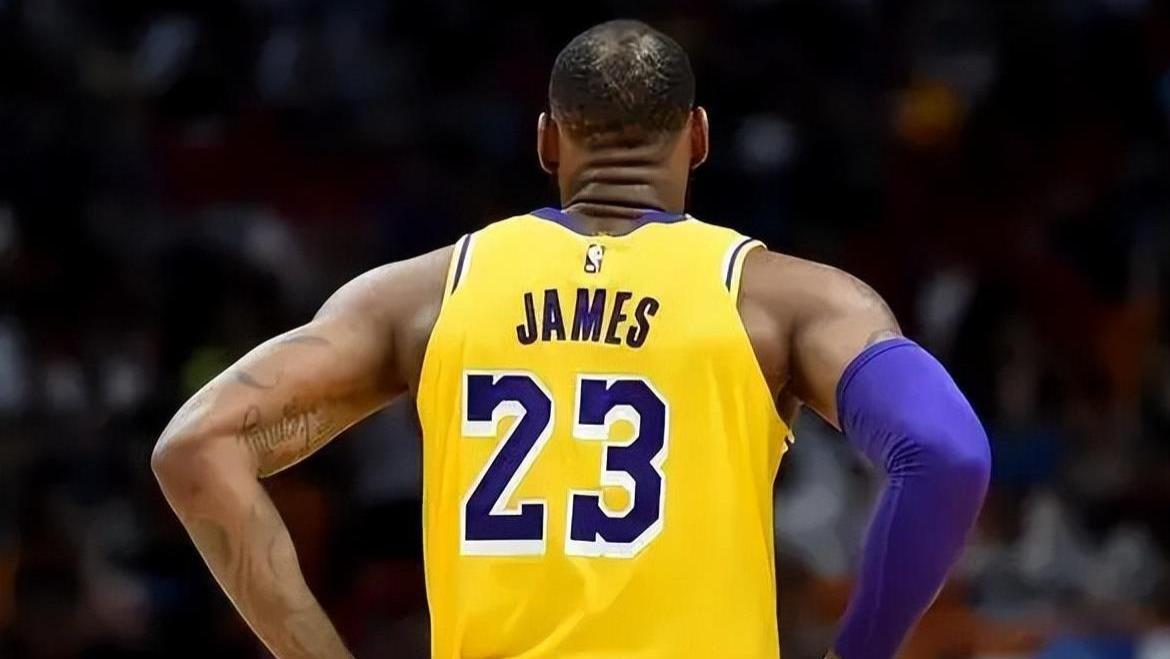 耻辱5战4败！湖人创最差纪录，老詹真要背锅？