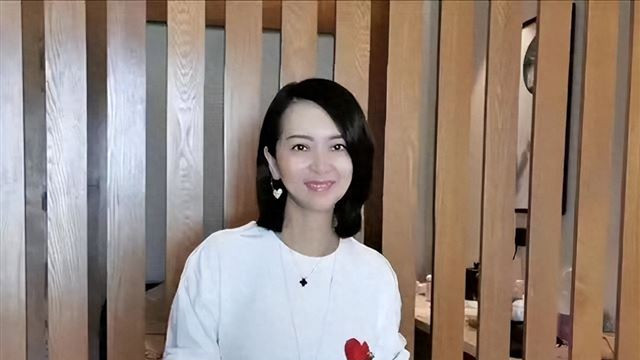甘萍：曾陷“逼婚门”，被逼退出歌坛，嫁二婚前国足老公终获幸福