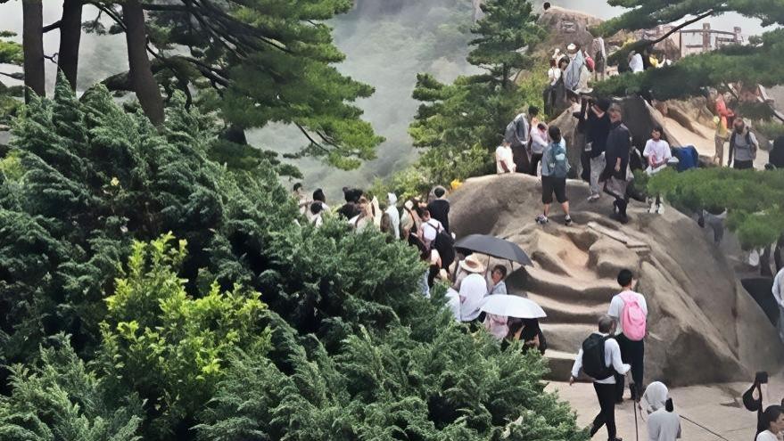 探秘安徽：著名奇山，一场梦幻之旅