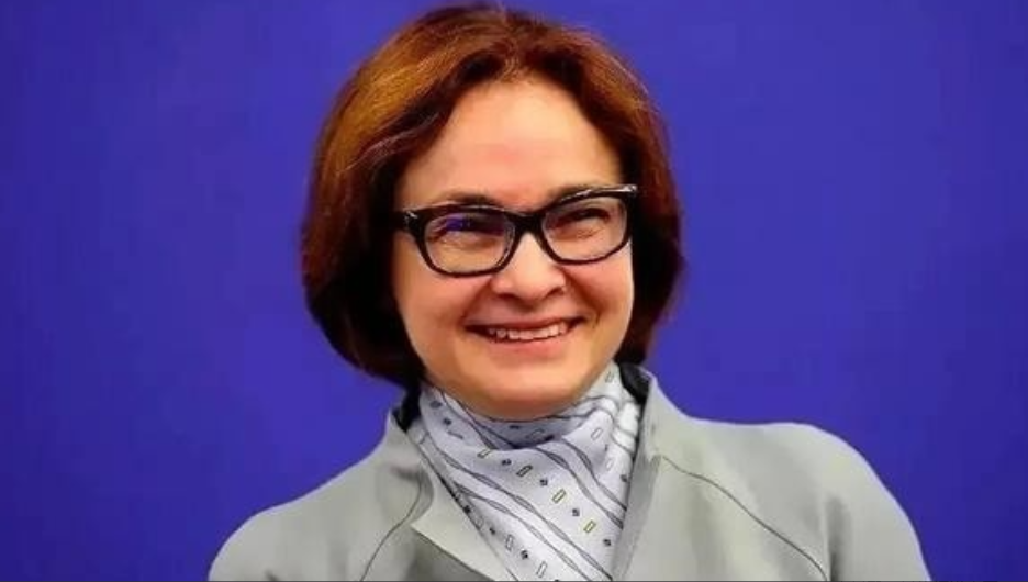 当全世界都在猜测俄罗斯凭什么能在重重围堵中站稳脚跟，许多人把目光投向外部支持时，