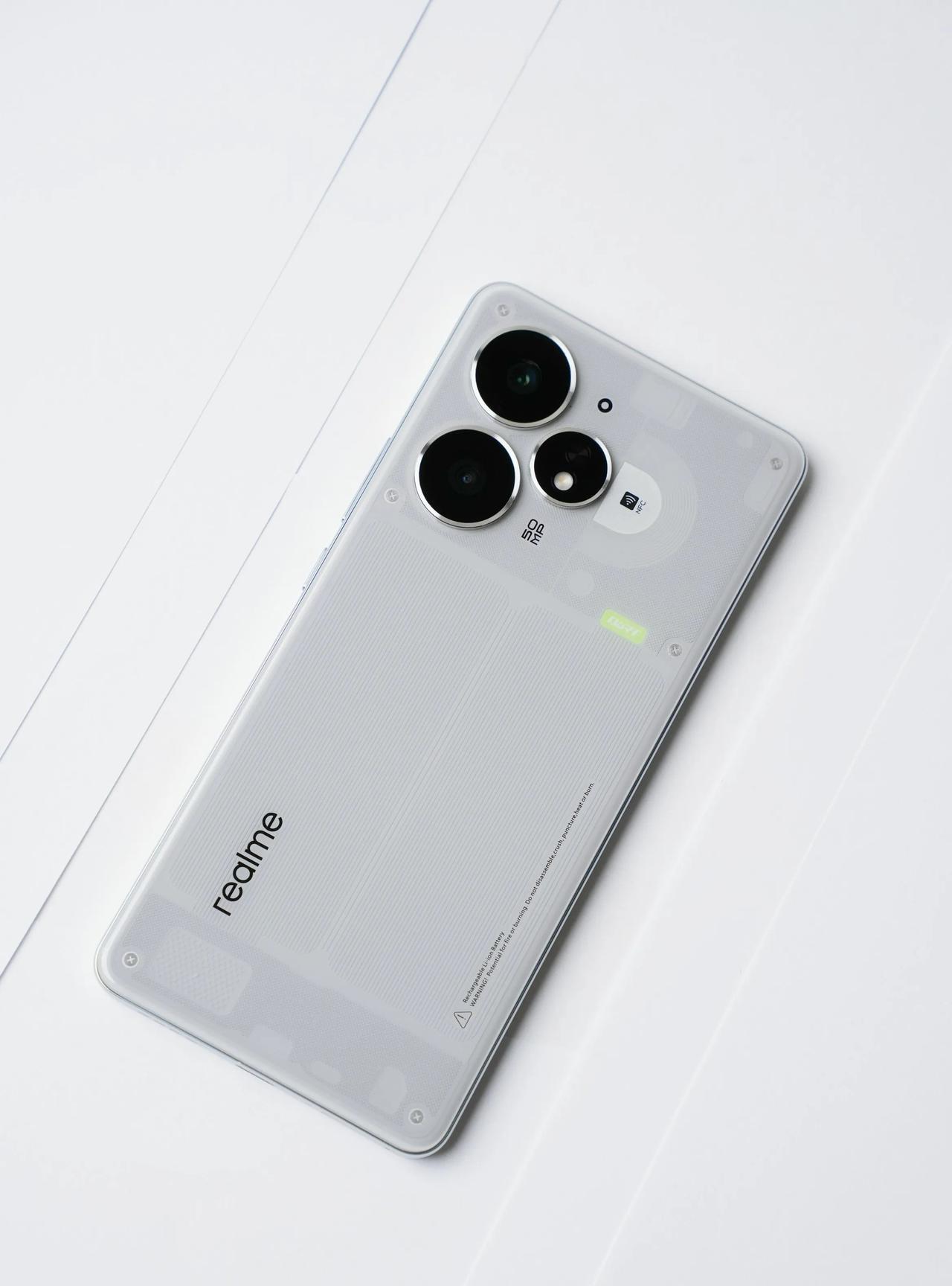 realme真我Neo7 Turbo发布，售价1699元起！
realme真我N