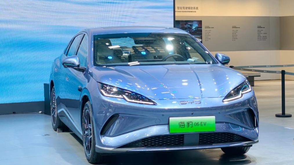 10万级纯电轿车市场要变天？比亚迪诚意十足