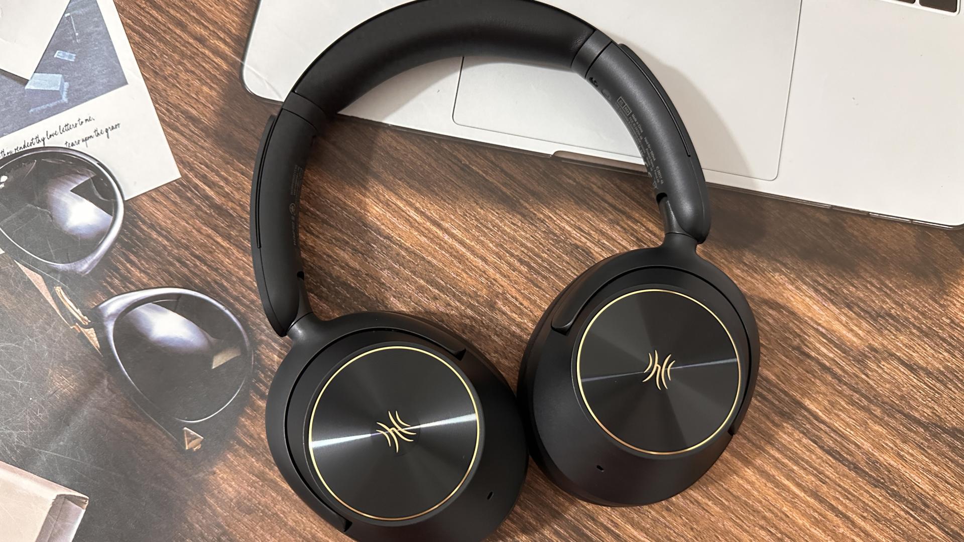 万兆OneOdio Focus A6头戴式耳机体验：都市通勤族的“静音舱”