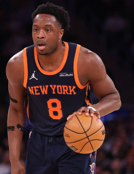 季后赛尼克斯开门红 阿奴诺比29分4篮板3助攻1抢断立大功