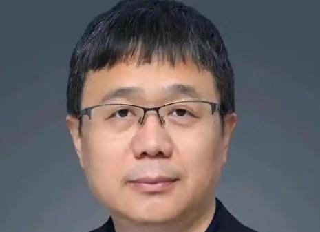 1999年，国防科学家杨强提出“新体制雷达”方案，却遭专家质疑：“连美国研究了2