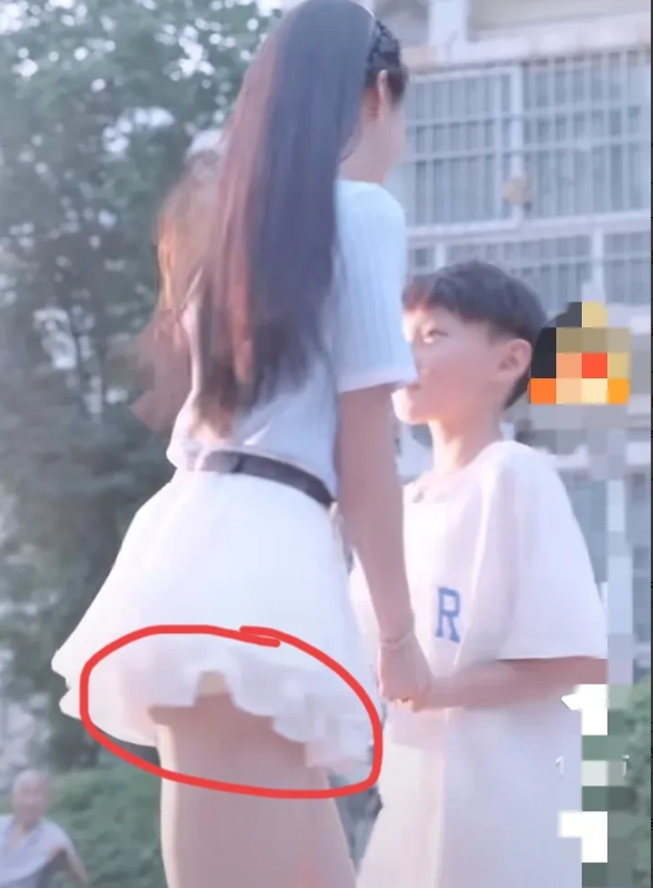 这样的短剧是怎么过审的？？？
