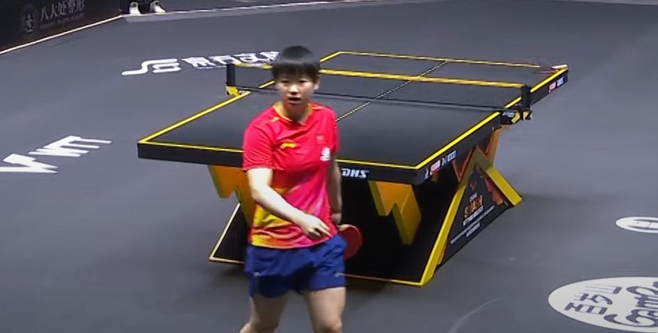 9.28  坏了，莎莎被动了，平野美宇教练是孙颖莎师兄！
第一局
孙颖莎0:2开