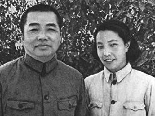 浦安修去朝鲜看望彭德怀，彭德怀说：别人的老婆也能来吗
