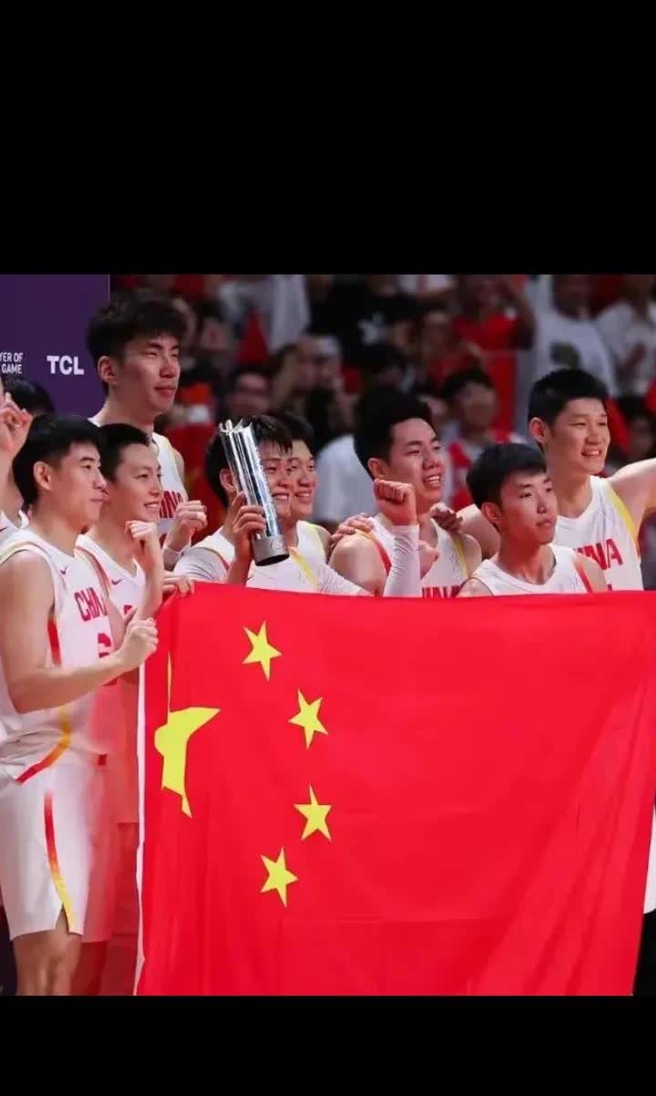 做梦都想不到，中国男篮竟然差点点夺冠！

亚洲杯总决赛，中国对澳大利亚，由于