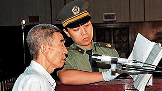 1993年，大邱庄“土皇帝”禹作敏被逮捕，狱中称：我只负领导责任