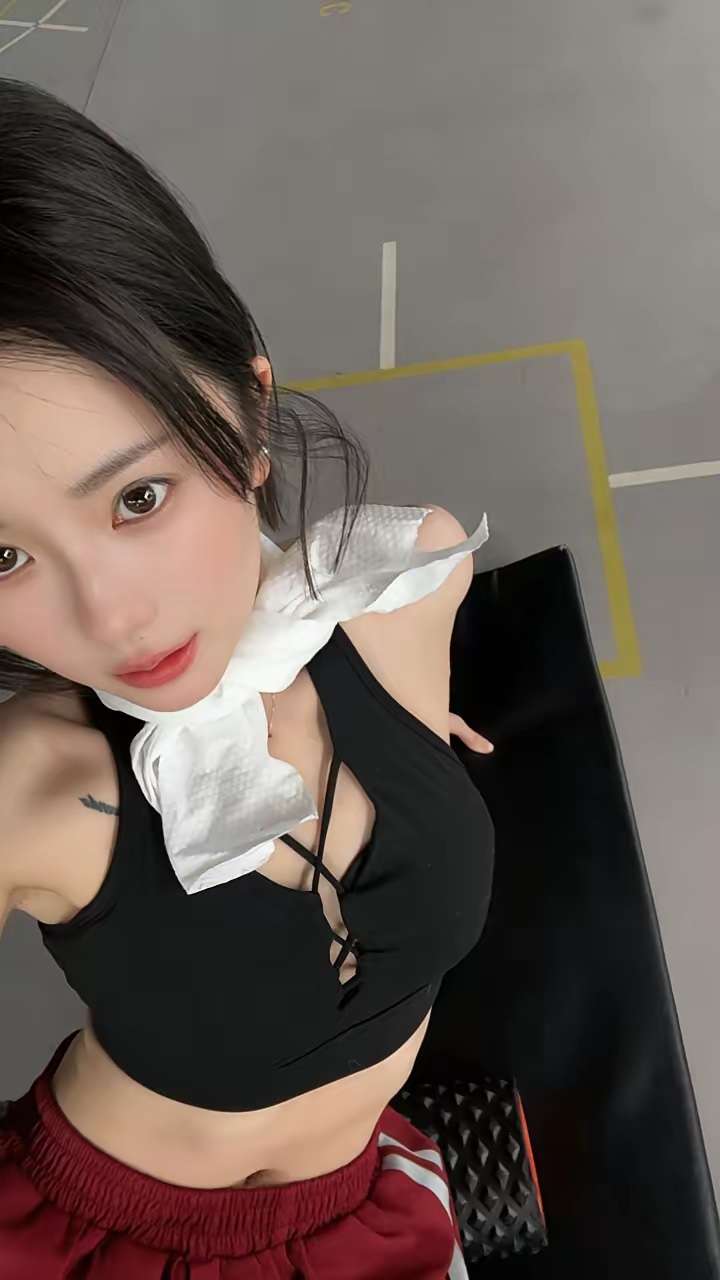 马上五一假期了，冒昧问一句，你们没有女朋友都是怎么度过的