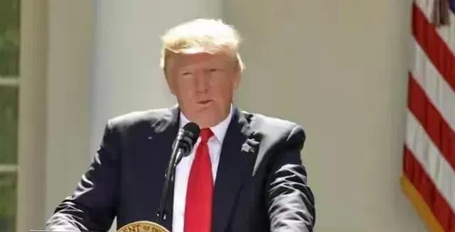 气急败坏了！
特朗普最大的问题不是猛，而是不确定，你不知道他最后的价格在哪里。