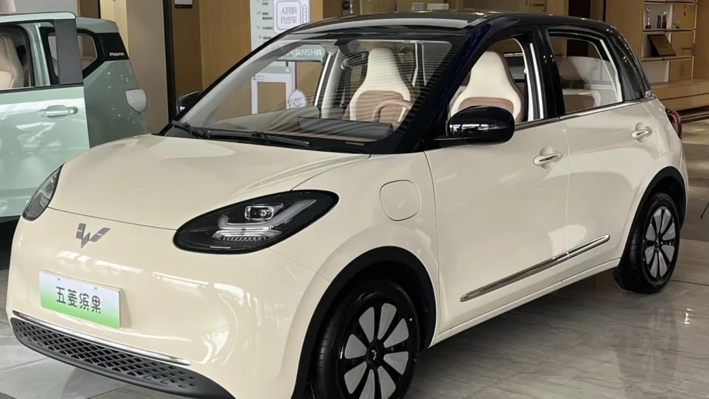 10万级纯电小车拆解对比：比亚迪海鸥 vs 五菱缤果，谁用料更扎实？