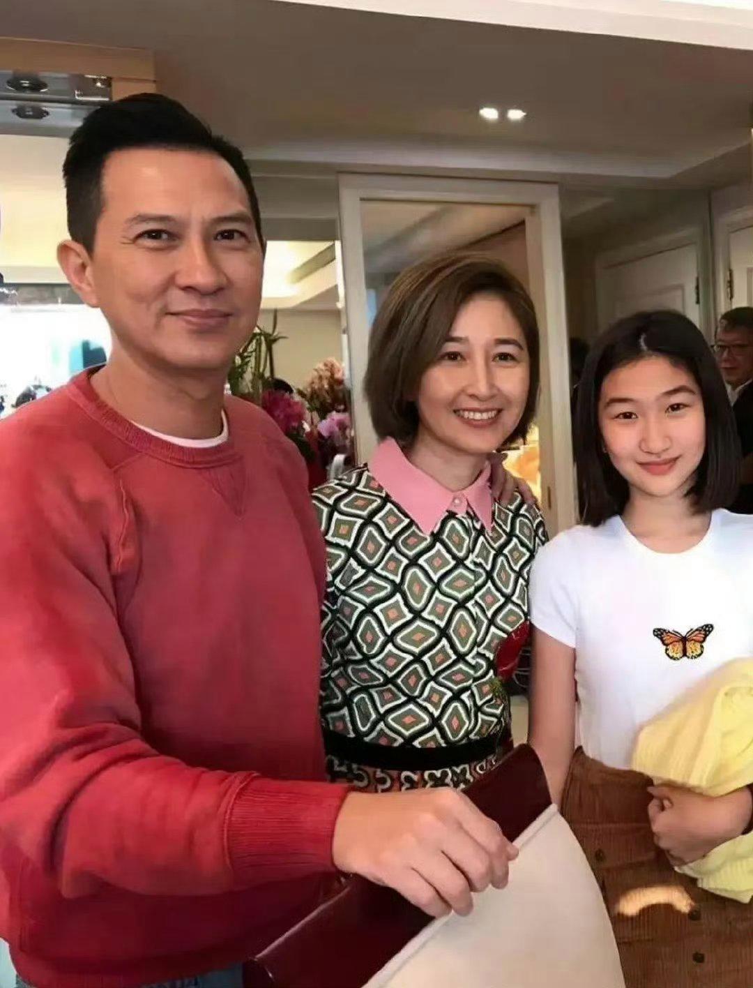 张家辉的这个女儿基因是一点都没浪费
