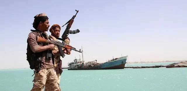 这回全世界都知道，胡塞武装的老大到底是谁了！也门政府军7月16日，在红海海域缴获