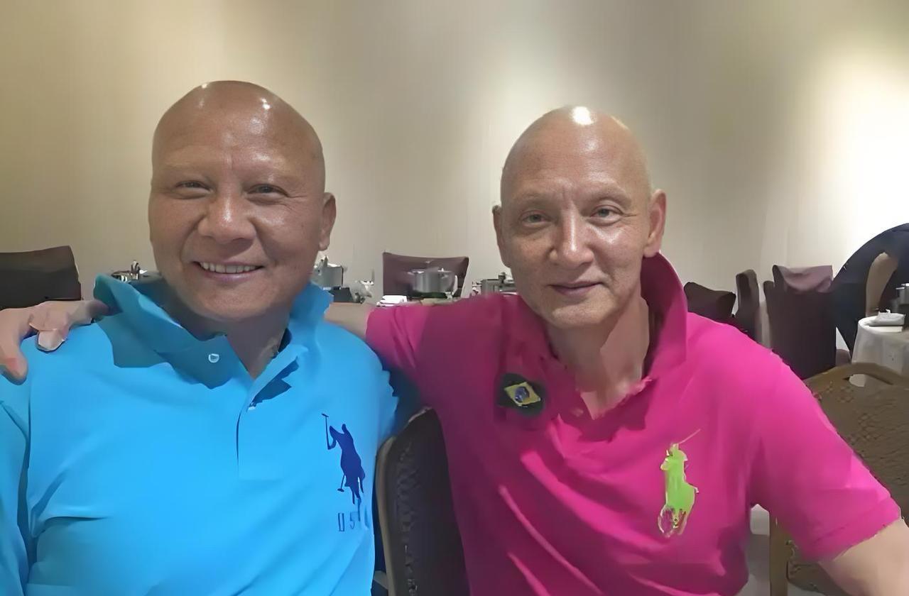 两位光头男，都是当今演艺界，赫赫有名的实力派演员。他们在银幕上，塑造的角色，也大