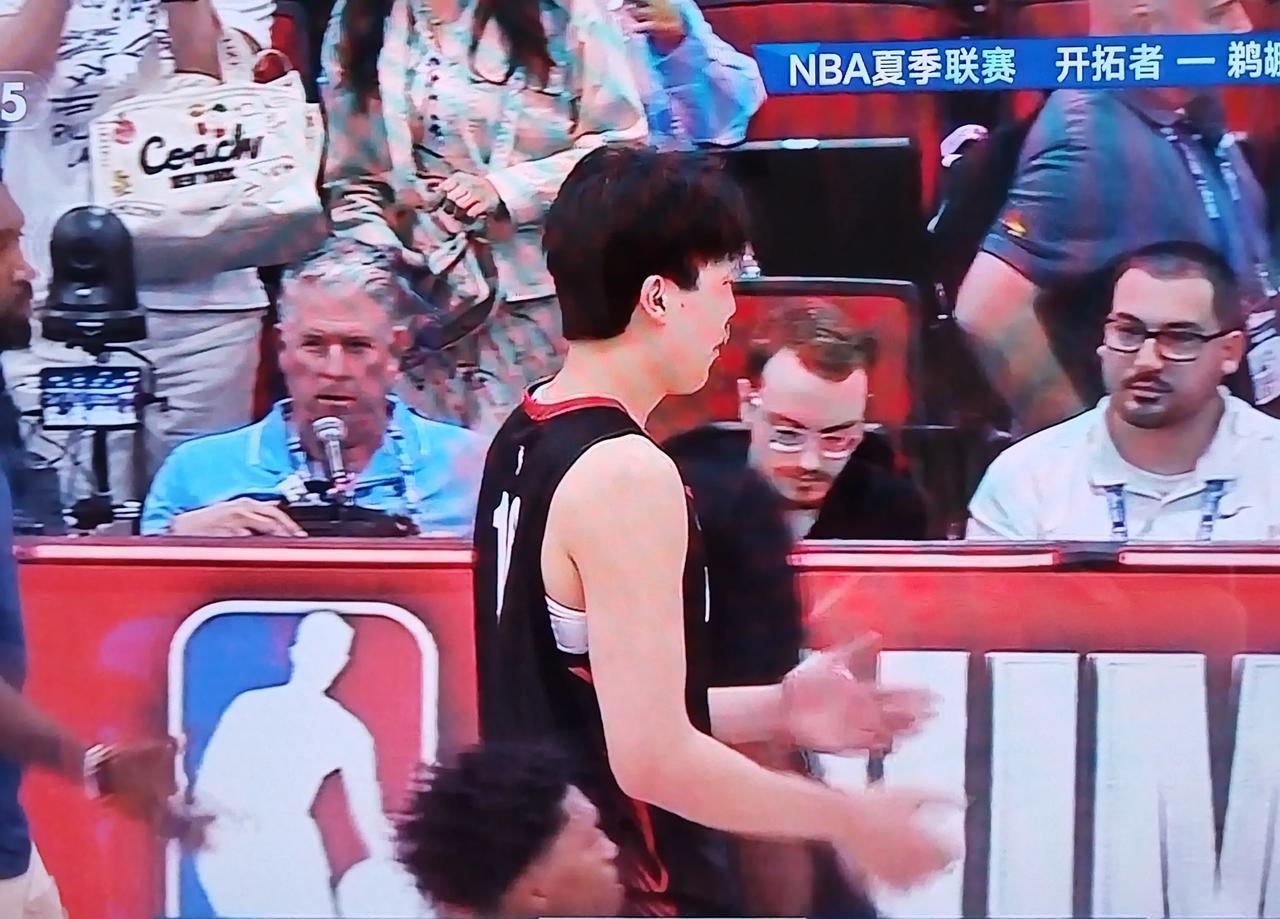 杨瀚森在“夏季联赛”拿到得分新高15分，为自己的“NBA正赛梦”又增添了一些砝码