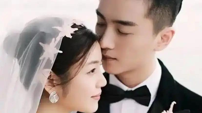 陈晓离婚2月近况曝光，陈妍希状态引热议