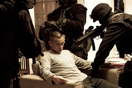    《寒战》本片的确是近年来十分出色的一部香港电影，无论从剧情到演员，再到整部