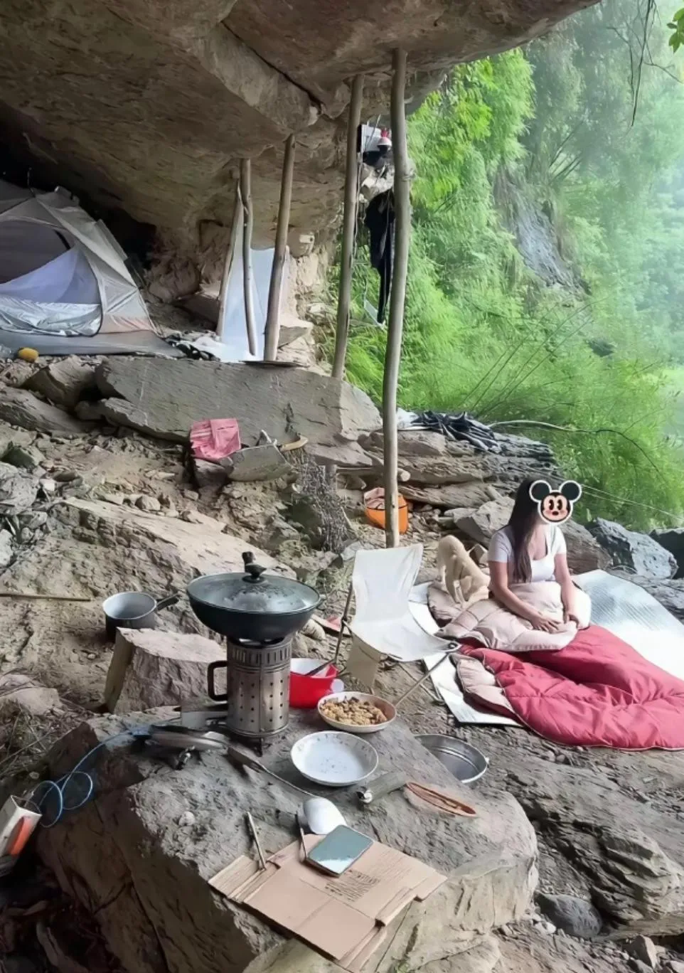 沦落成这样了吗？随便找个工作也不至于这样吧？