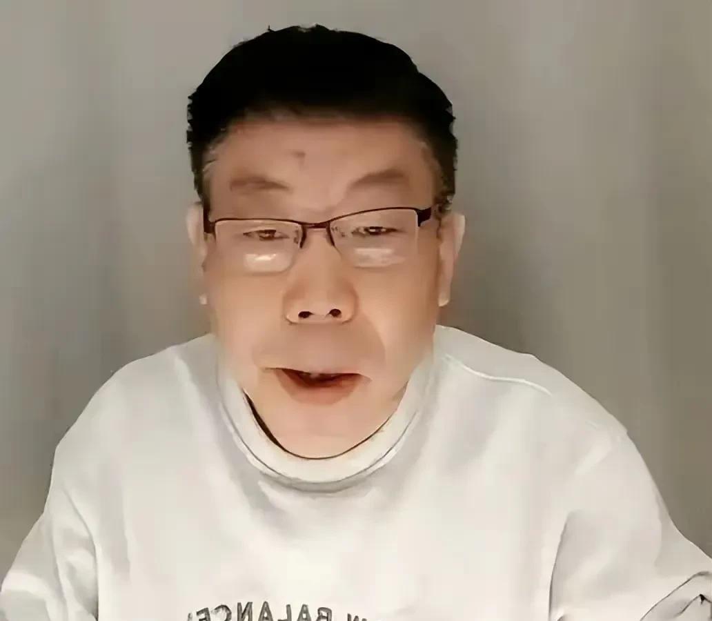 大快人心！贺晓龙被处罚！彻底注销账户！我为他犯愁，那他以后可怎么生活？[捂脸][