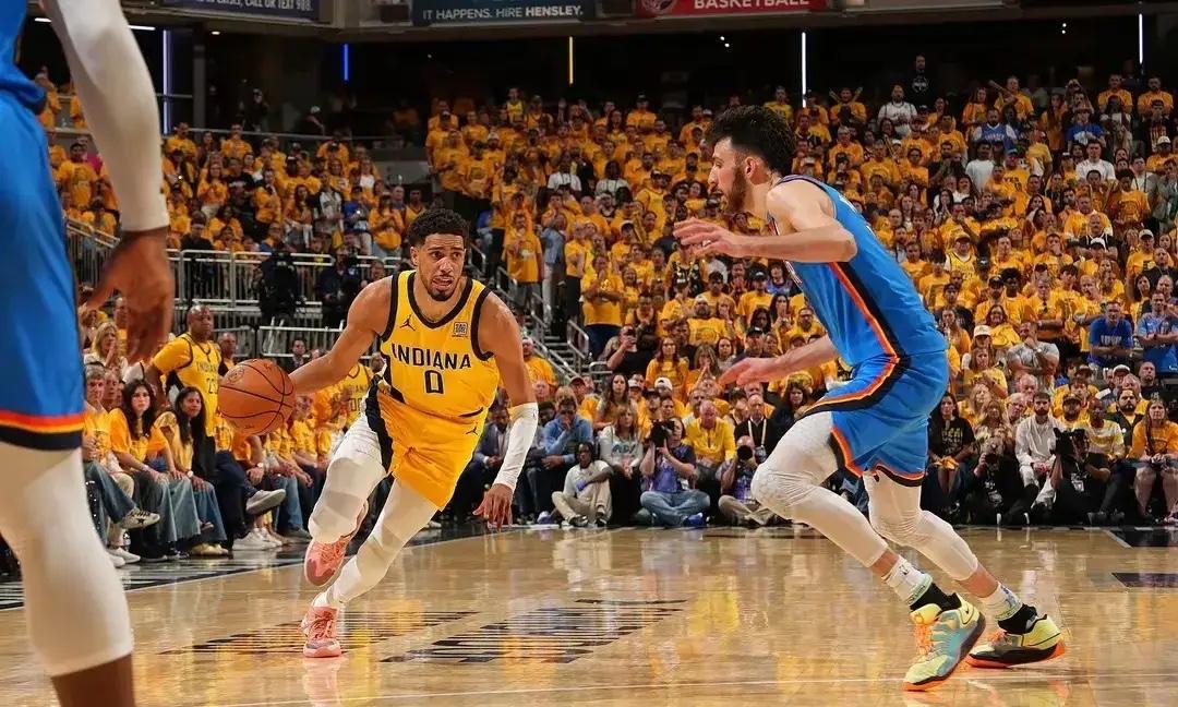 据说，NBA总决赛G6的门票价格已经腰斩了。
肖华震怒，怒斥自己的营销团队不作为