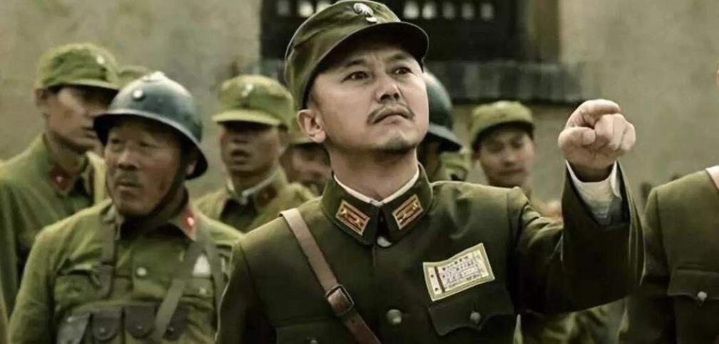 1947年11月，解放军给郏县的国军中将武庭麟送去劝降信，武庭麟下令将送信人杀掉