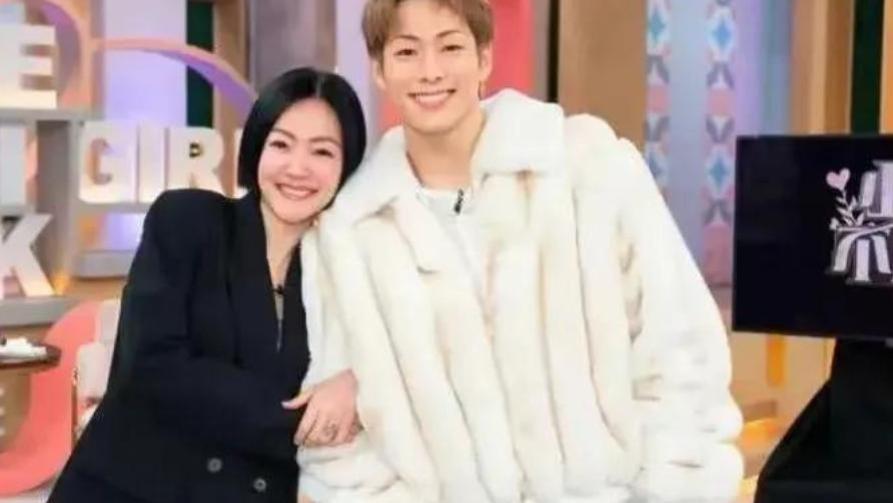 汪小菲5月婚礼确定举行，小S事业和爆料危机双双来袭，大S豪宅房贷问题出现转机？