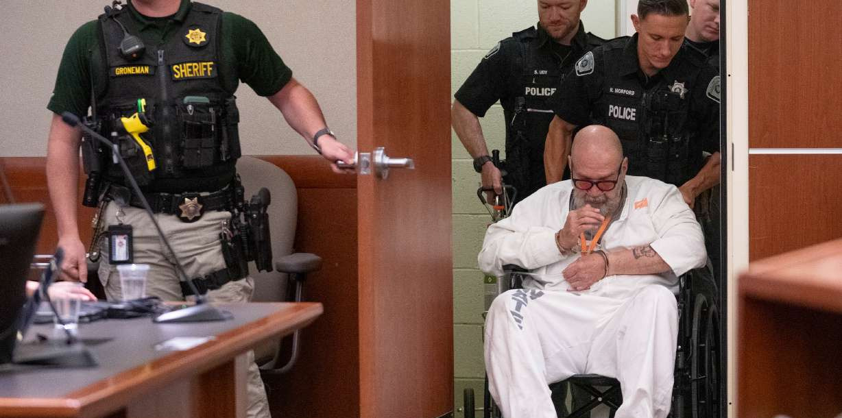 美国杀人犯，死刑不死











美国有个杀人犯，37年前就被判了死刑
