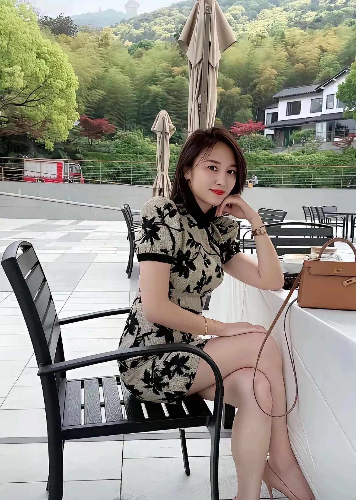 高考，人生的转折点

6月份的全国高考，牵动了亿万家乡和学子们的心。分数线决定