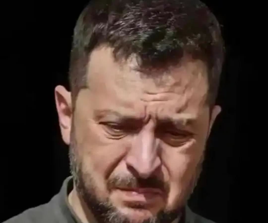 推翻泽连斯基的行动开始了！
    乌克兰民众倒反天罡！原本对泽连斯基的支持率