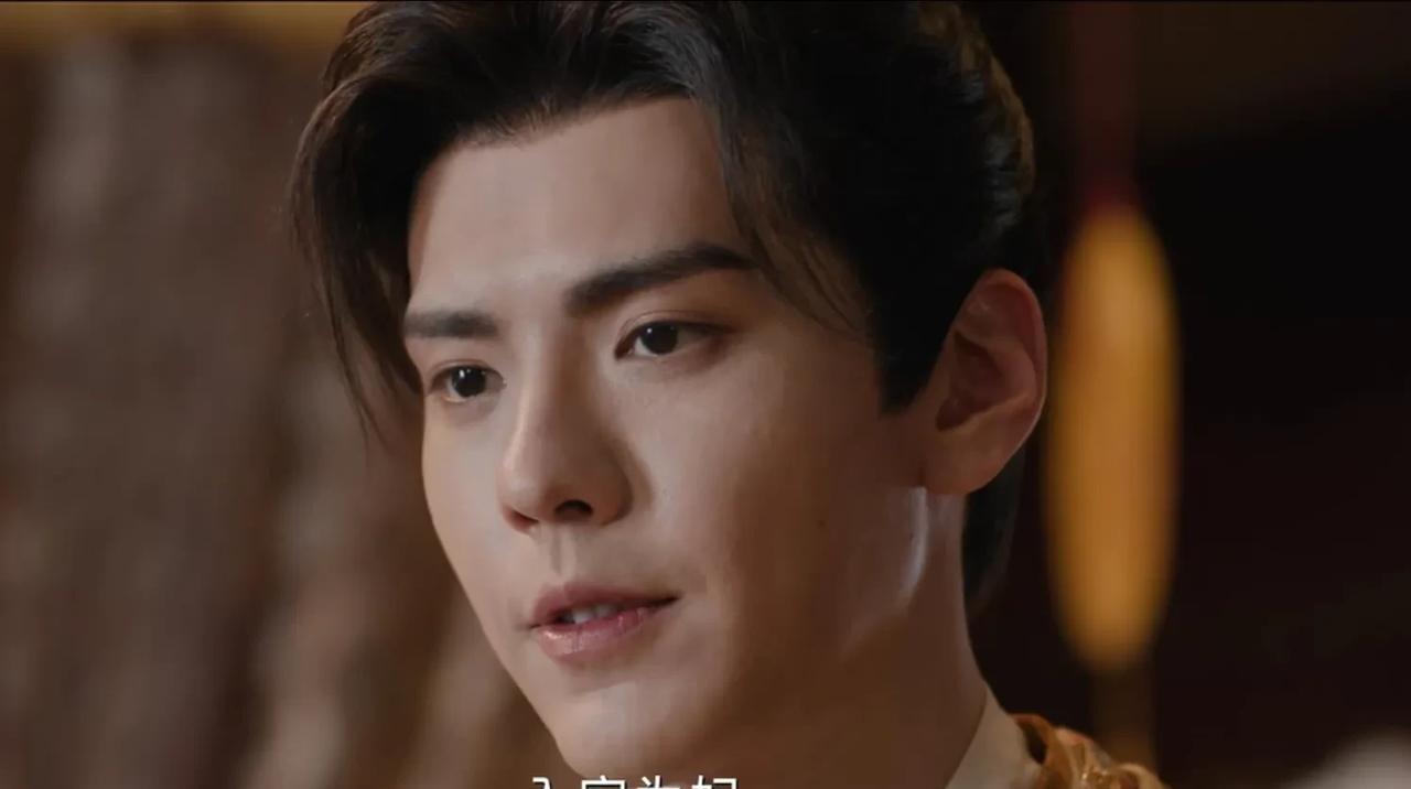 《与晋长安》
发现没有
黎霜既然答应苏沐扬入宫为妃
却又与晋安在武灵山拜堂成婚