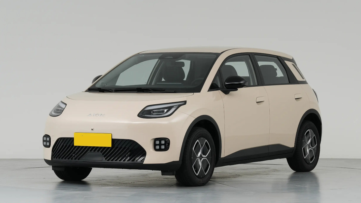 续航500km，租电4.99万元，埃安UT super适合哪些人购买？