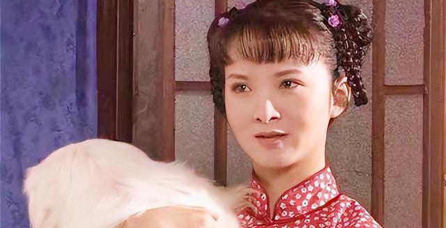 当年，27岁的谢兰嫁给大自己11岁的师小红，两人约好了丁克，不要孩子，因为她的父