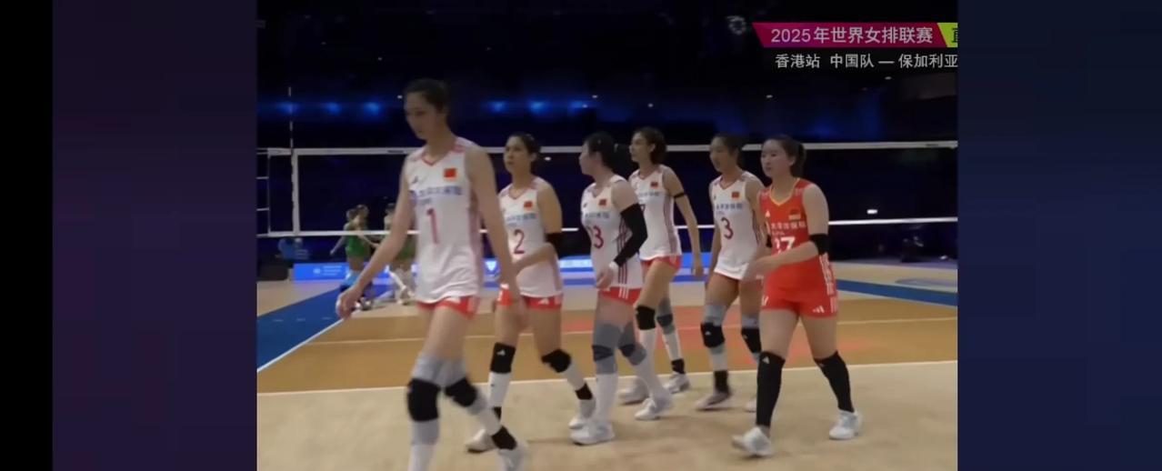 中国女排3-2保加利亚
球员得分
吴梦洁31分
庄宇珊18分
唐欣11分
王媛媛