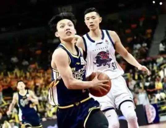 北京时间12月28日19：35，CBA常规赛第7轮今晚的赛程有点多，一共安排了7