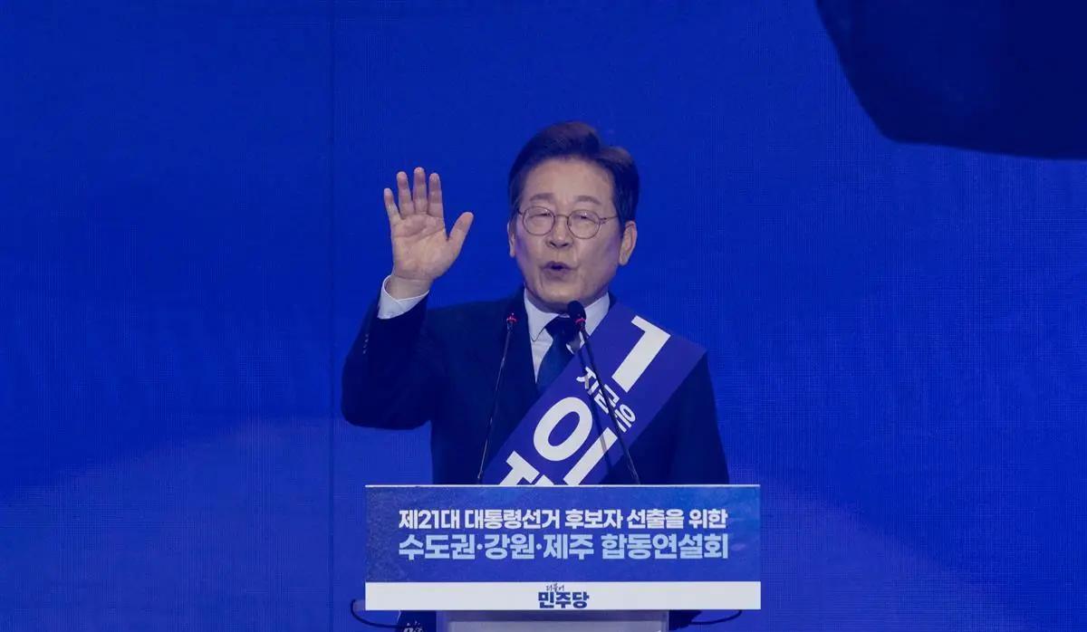 竞逐韩国总统宝座的最大在野党共同民主党候选人李在明，被问及如果中国大陆攻台，他是
