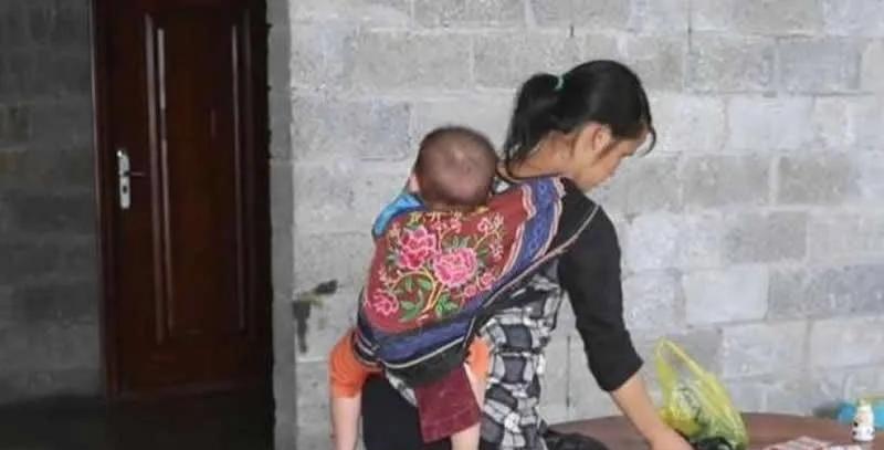 广西都安的一对90后，12年时间生了10个孩子，在如今少子化的时代让人咋舌，让人