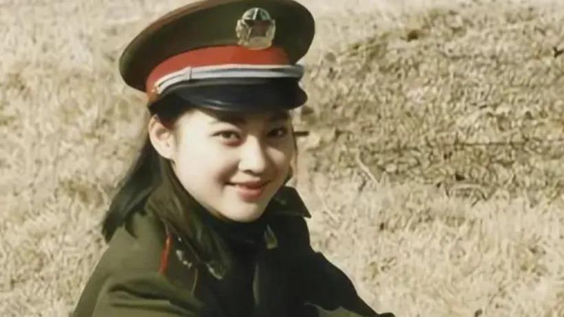 50岁梅婷健身房被偶遇，纯素颜出镜难掩天然美，果然自律的女人最漂亮